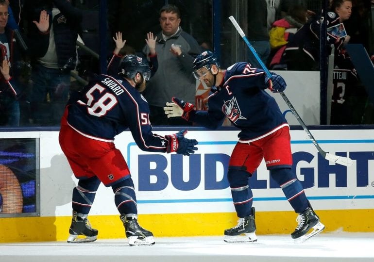 Trade-Alert: Blue Jackets traden Foligno und Savard, Hall zu den Bruins