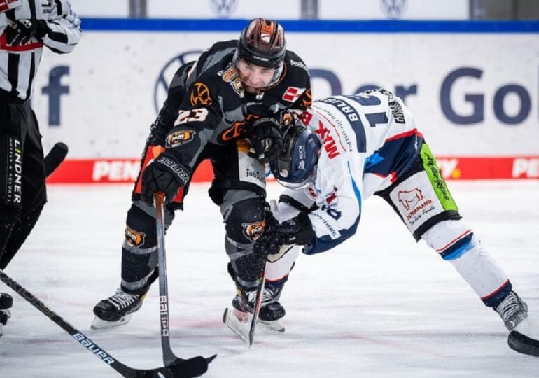 Punkteschnitt entscheidet: Straubing ringt sich in die Playoffs