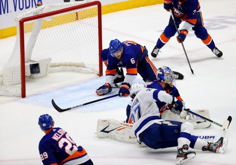 NHL-Playoffs: Pulock rettet Islanders-Sieg im vierten Spiel