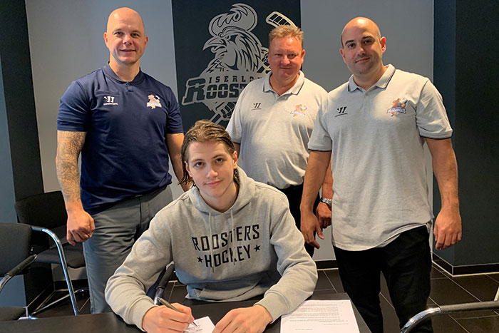 Iserlohn Roosters statten Lukas Jung mit Profi-Vertrag aus