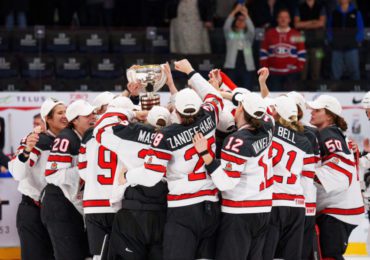Finalsieg über die USA: Kanadierinnen verteidigen WM-Titel
