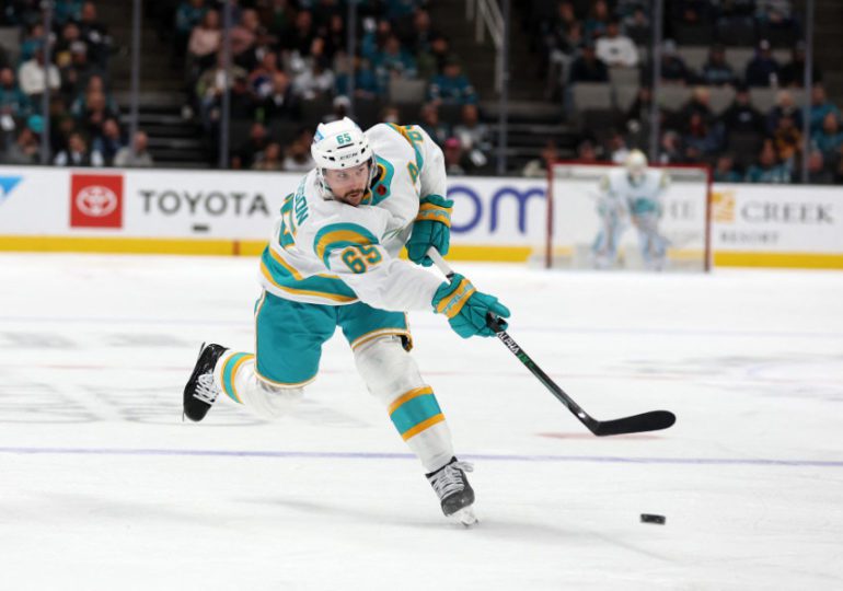 NHL-Verteidiger mit dreistelliger Punkteausbeute: Karlsson strebt in den Hunderter-Klub